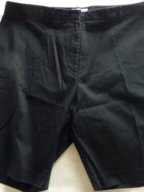Covington Woman's Black Dress Shorts size 18